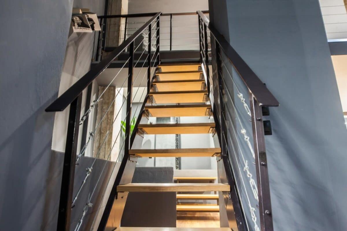 Trendy Industrial Apt Next To Museum Of Acropolis Athens Luaran gambar